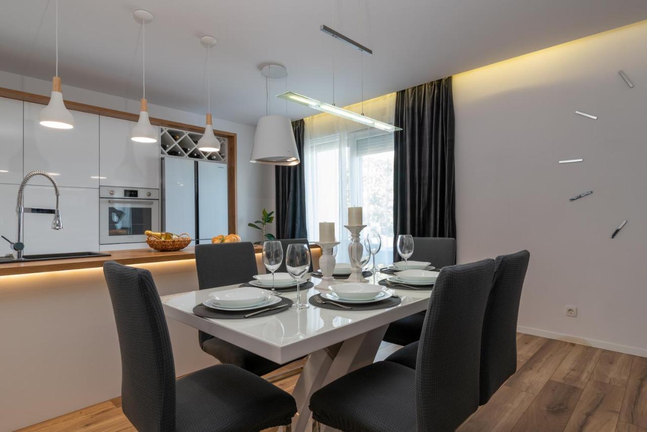 Apartman Tragos Трогир Екстериор снимка