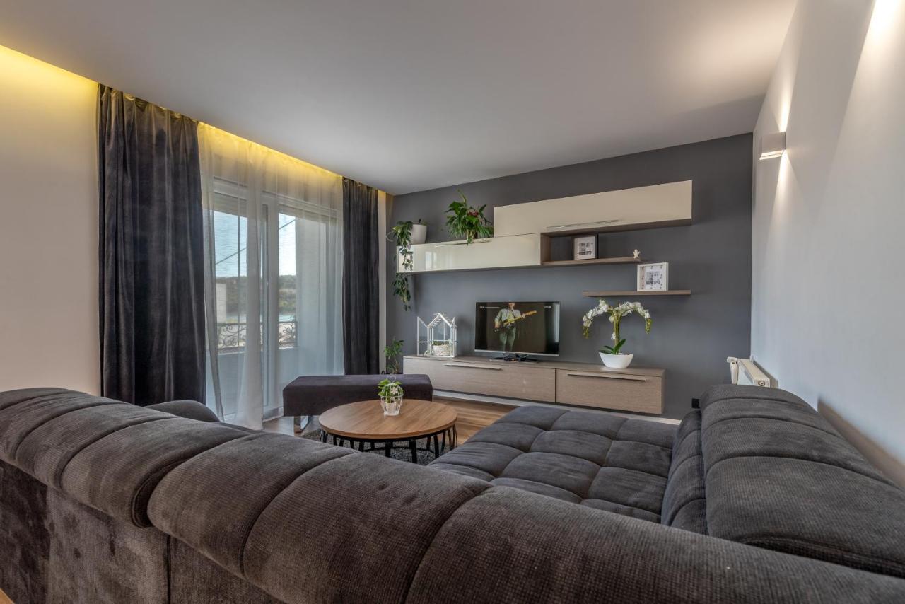 Apartman Tragos Трогир Екстериор снимка