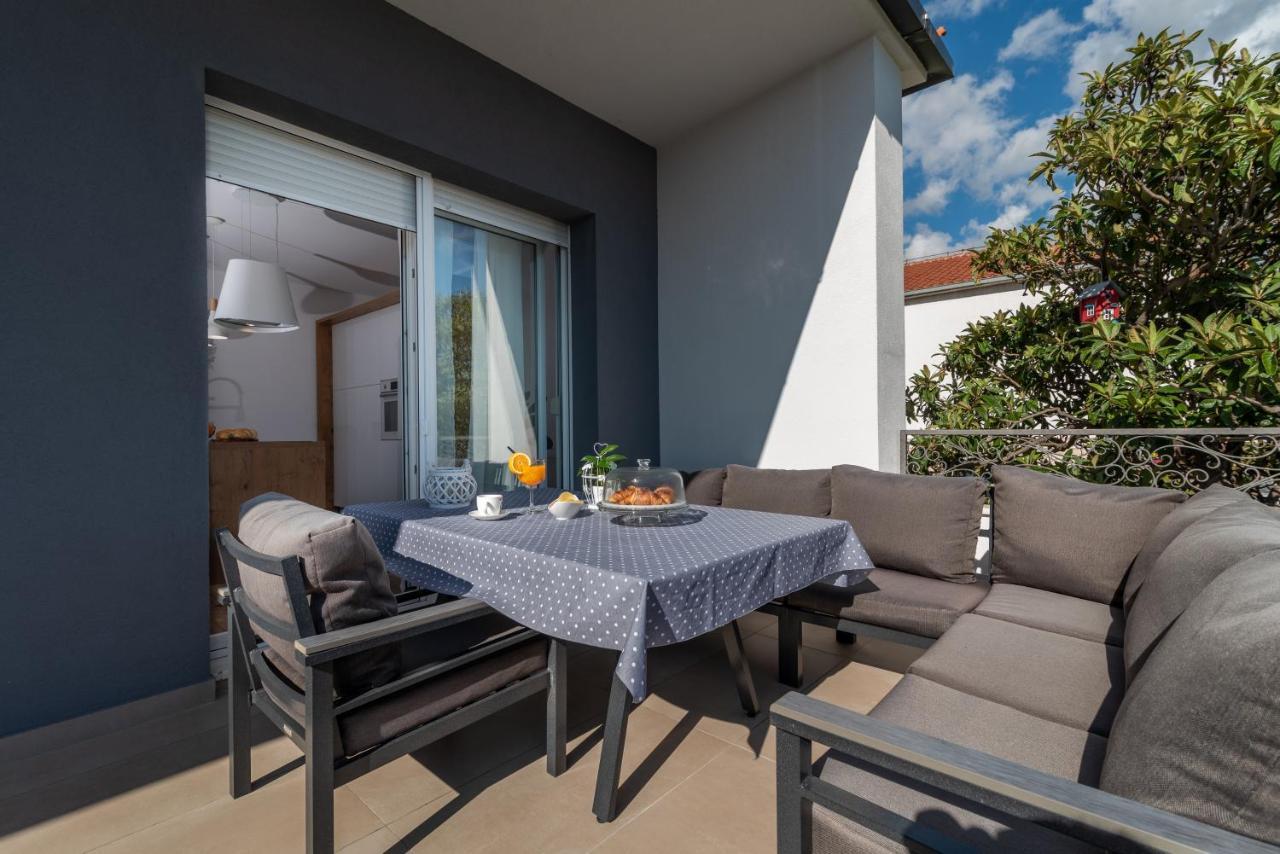 Apartman Tragos Трогир Екстериор снимка