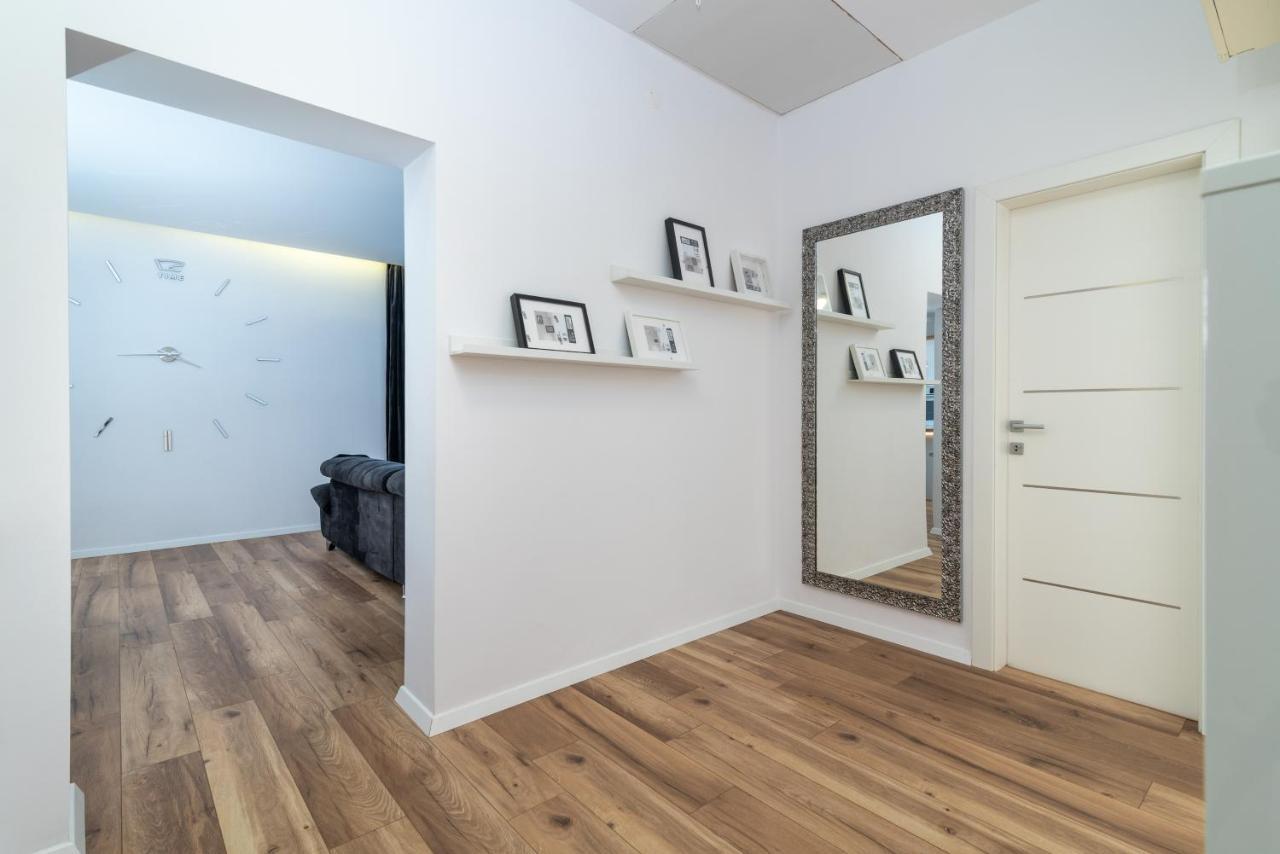 Apartman Tragos Трогир Екстериор снимка