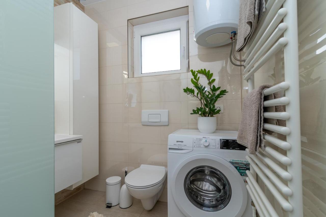Apartman Tragos Трогир Екстериор снимка