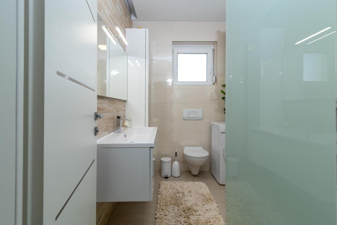 Apartman Tragos Трогир Екстериор снимка